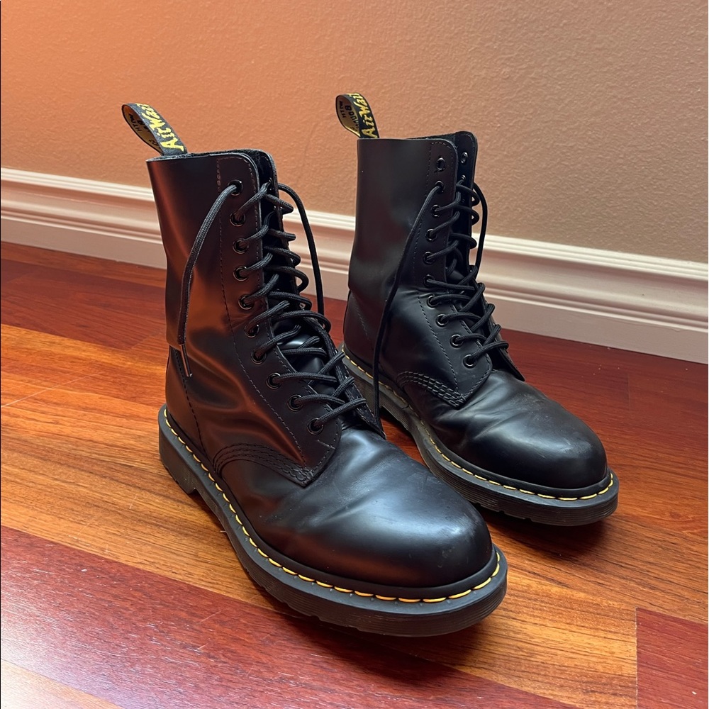 Doc Martens Women’s Hightop Boots